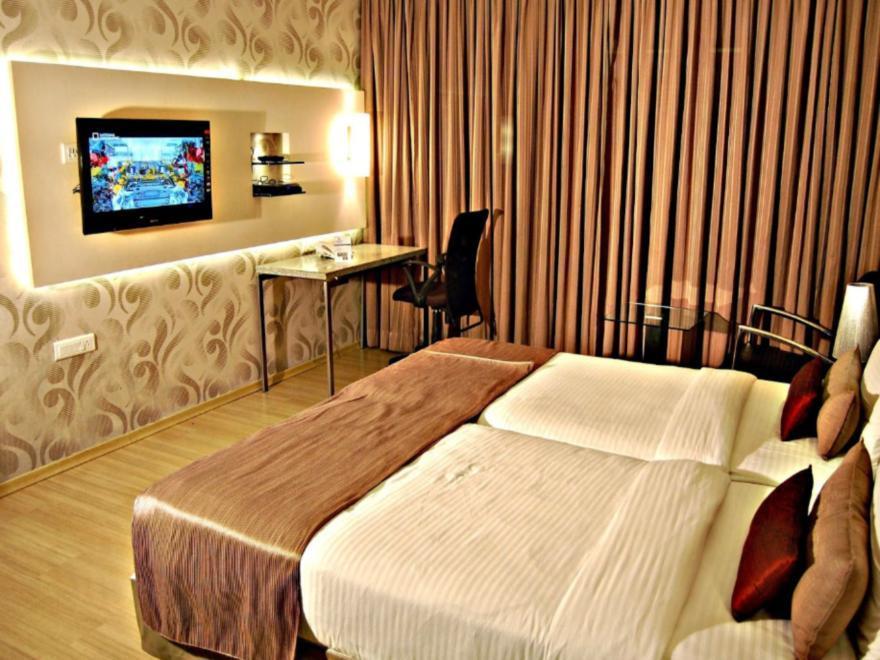 Sentosa Resorts Chinchvad Eksteriør billede